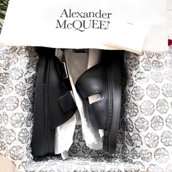 Alexander McQueen Black Leather Hybrid Sandals - Picture 6 of 16